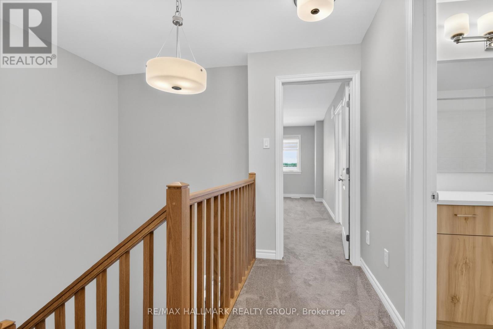737 Maverick Crescent, Ottawa, ON