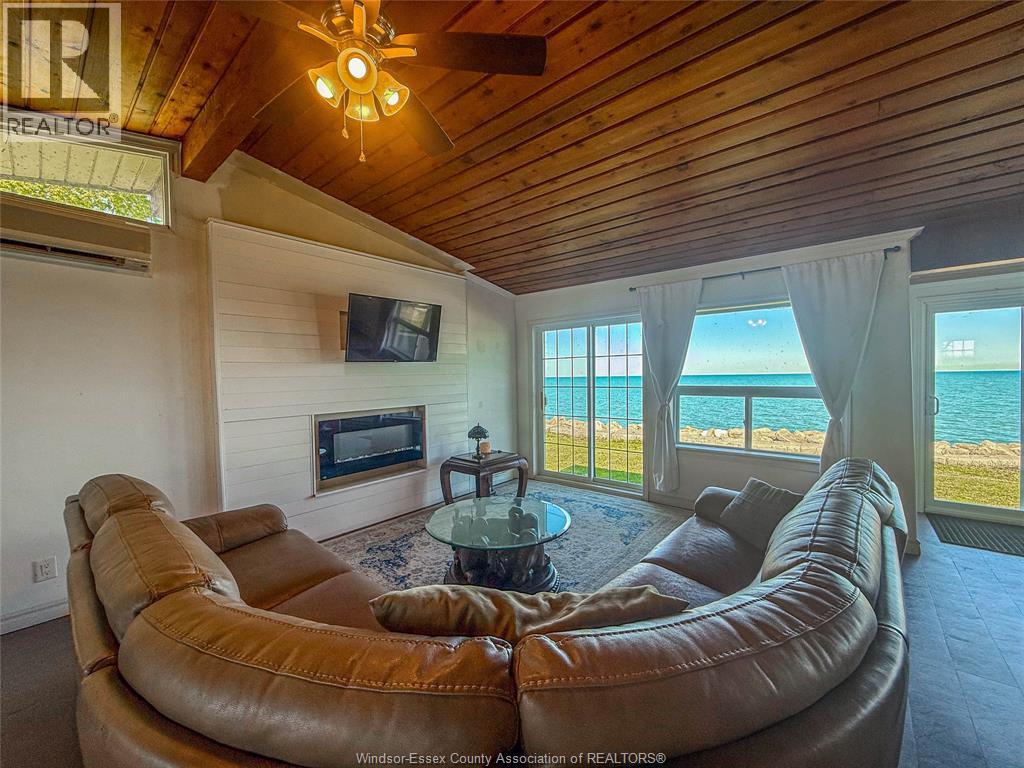 91 Marentette Beach Road, Leamington, ON
