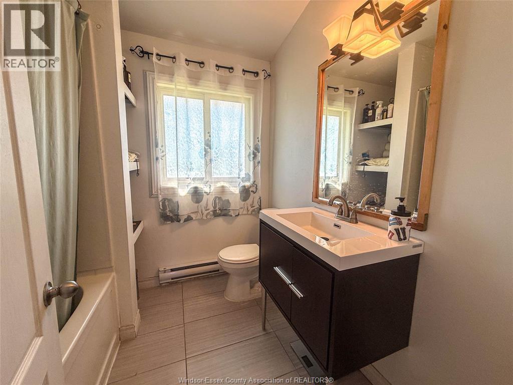 91 Marentette Beach Road, Leamington, ON