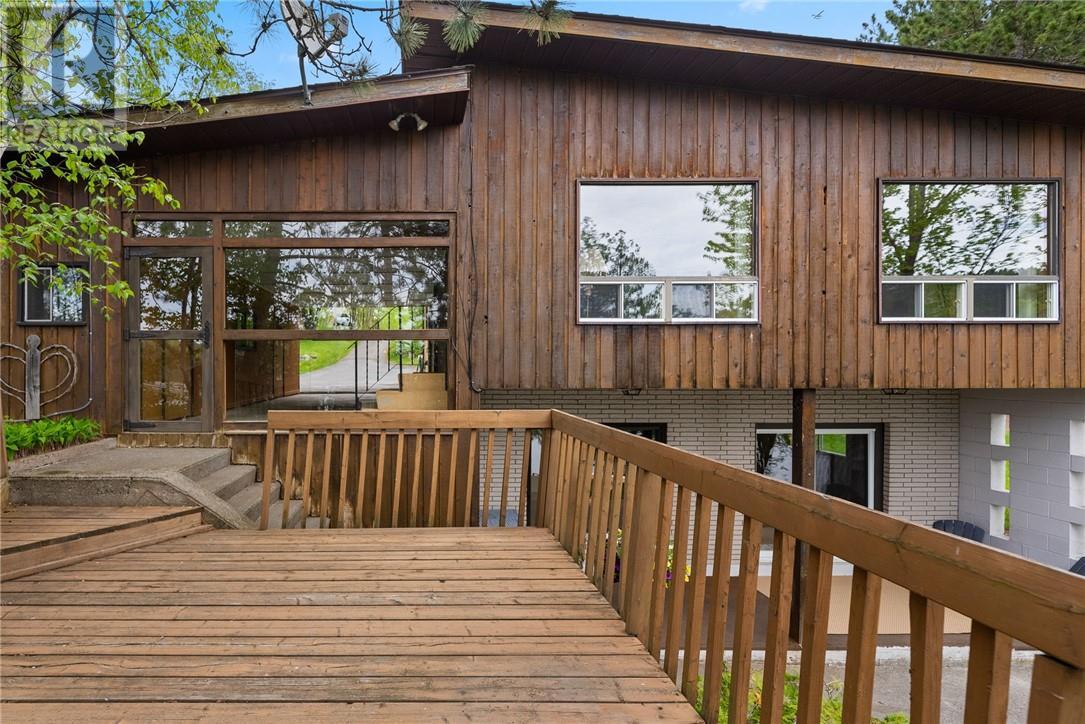 105 Makada Drive, Lively, ON