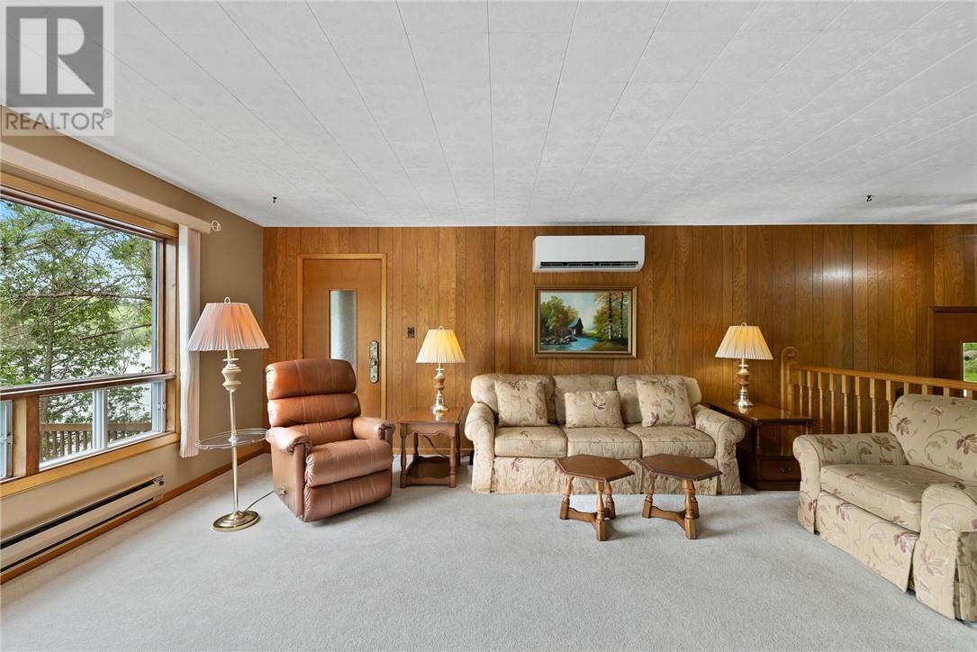 105 Makada Drive, Lively, ON