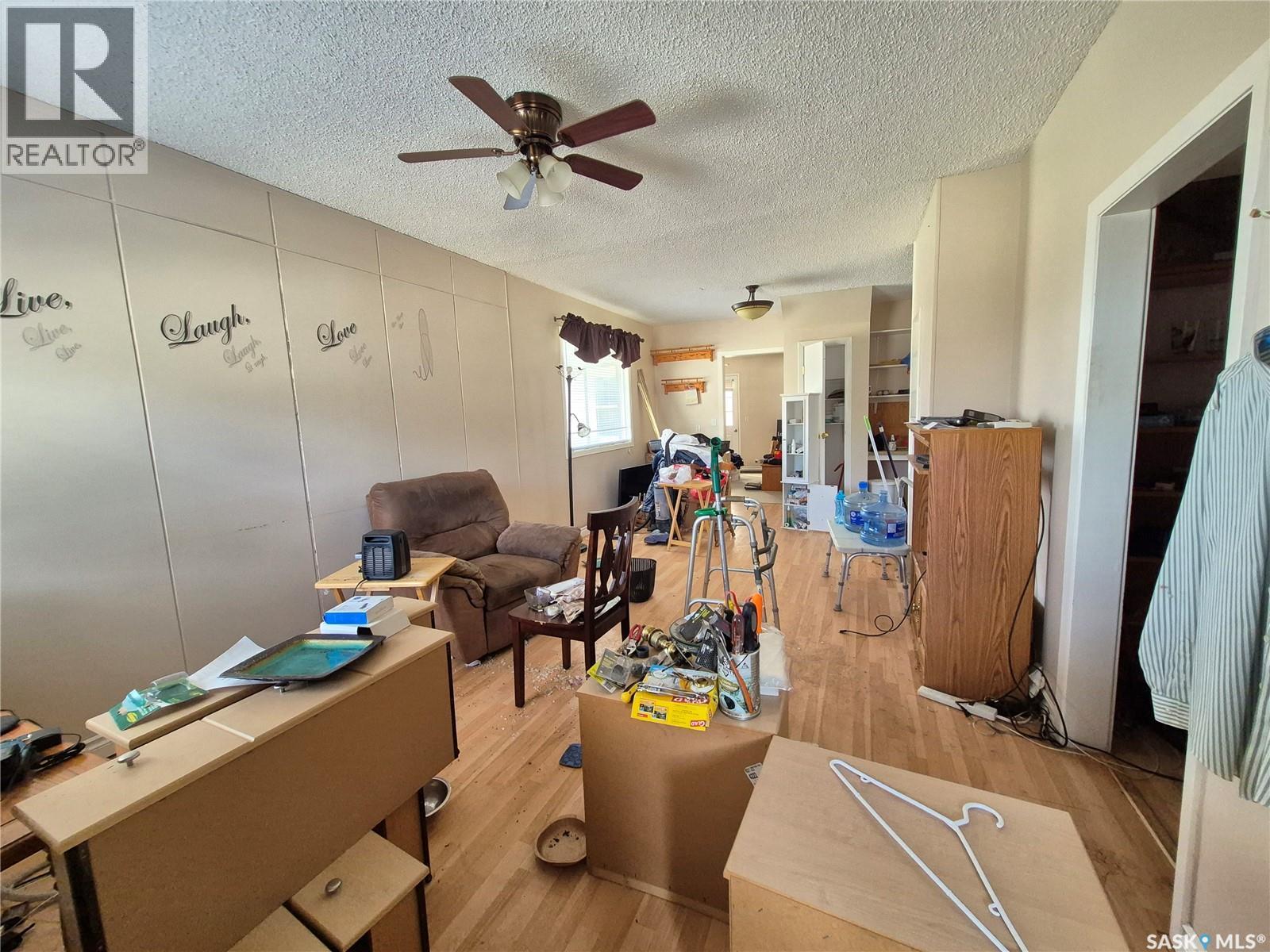 225 1St Avenue, Kendal, SK