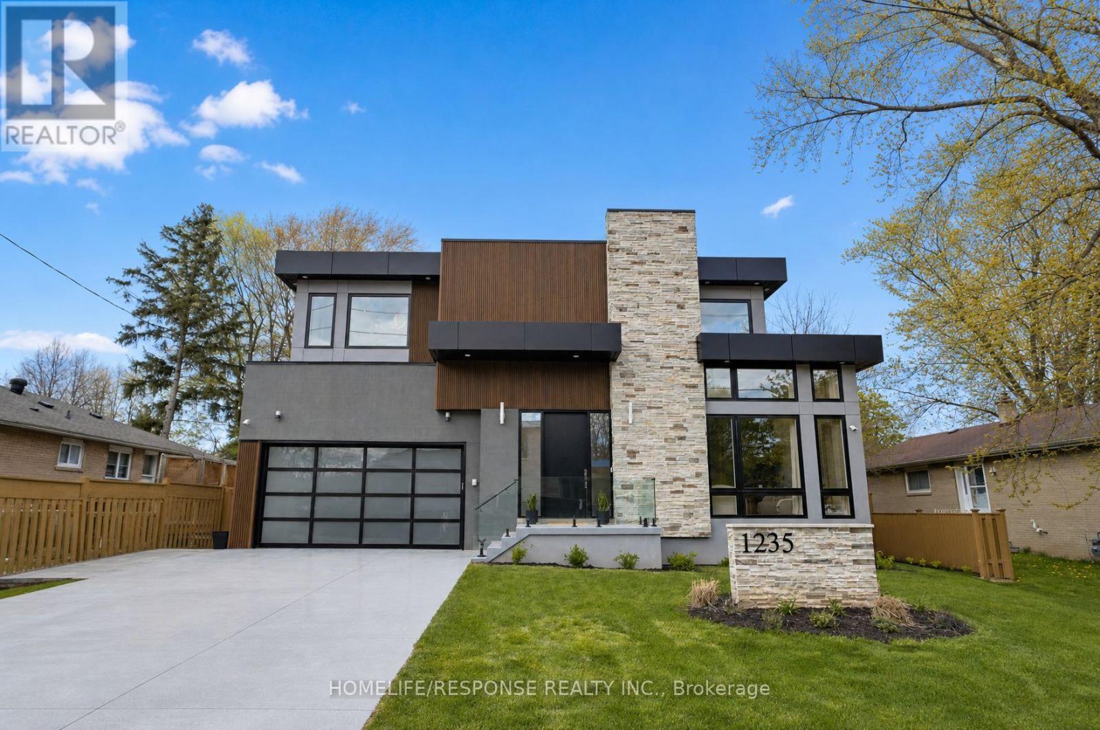 1235 Whittington Road, Mississauga, ON