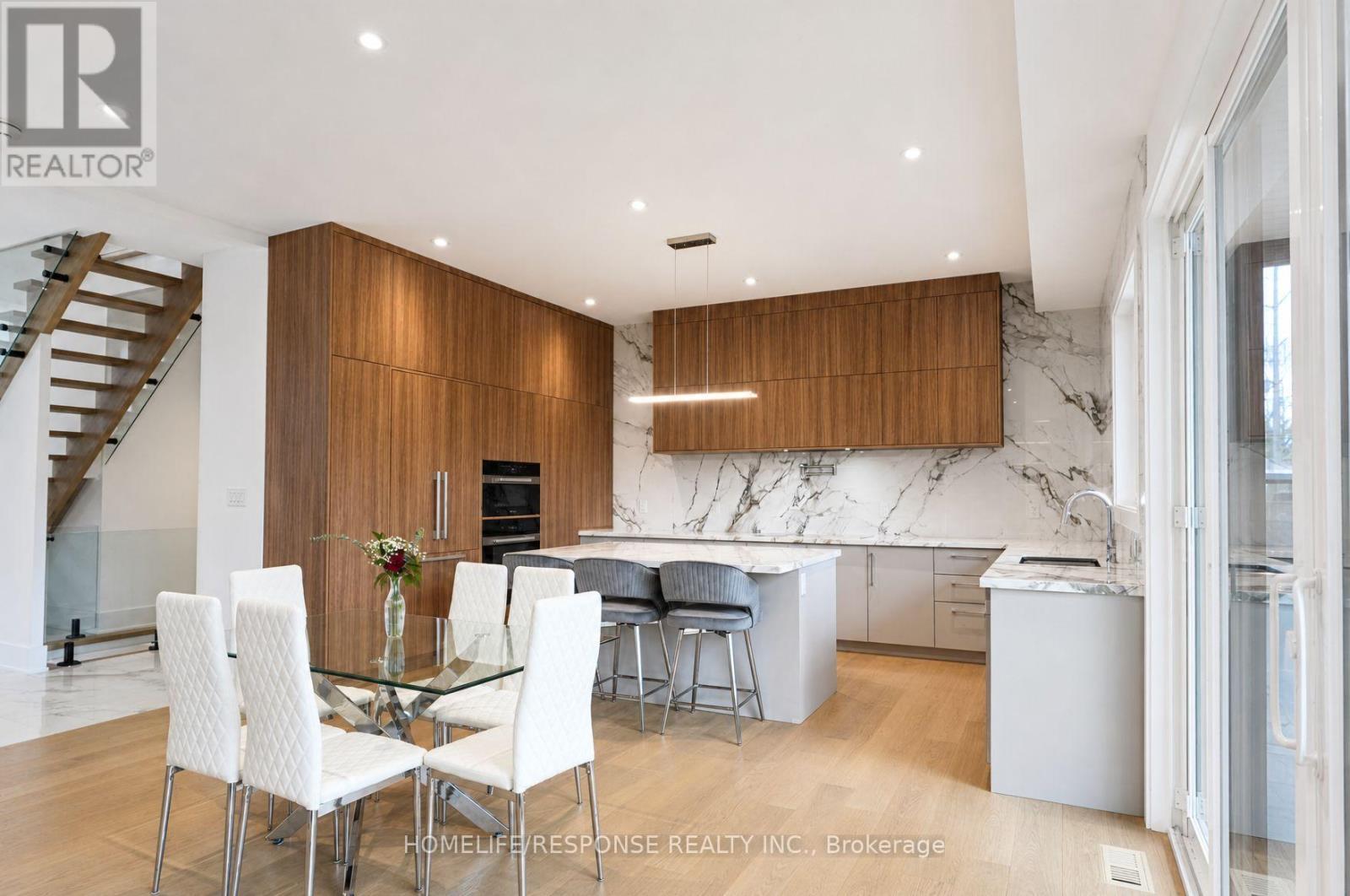 1235 Whittington Road, Mississauga, ON