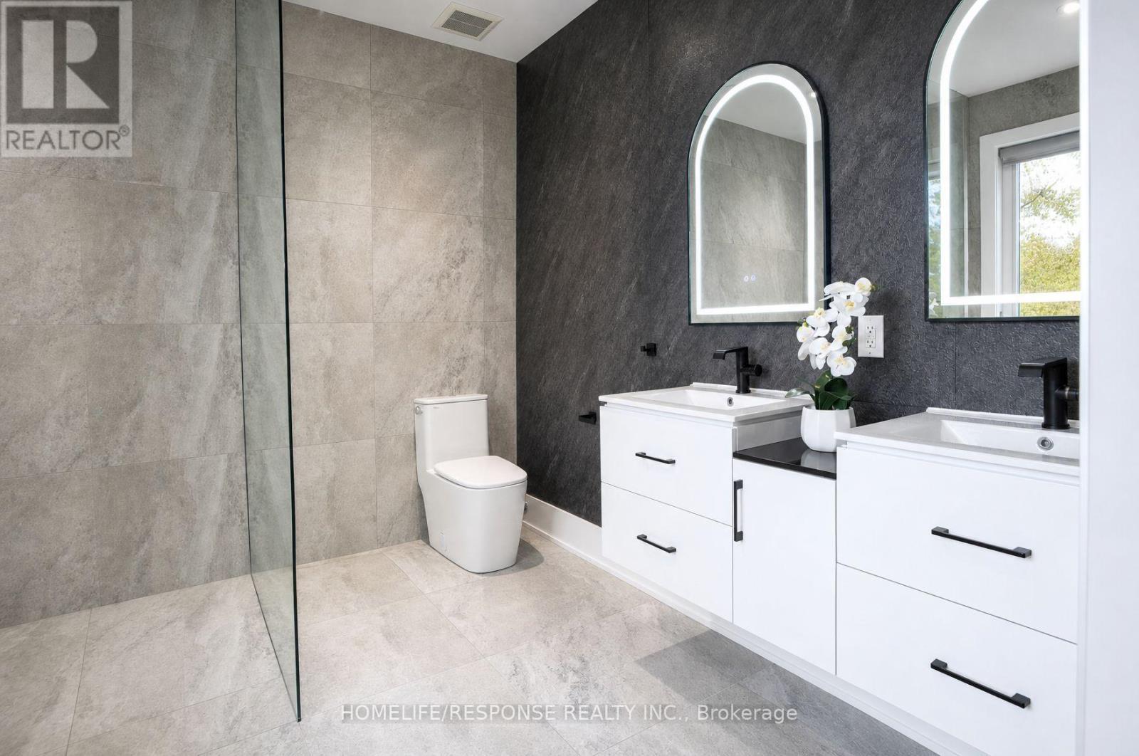1235 Whittington Road, Mississauga, ON