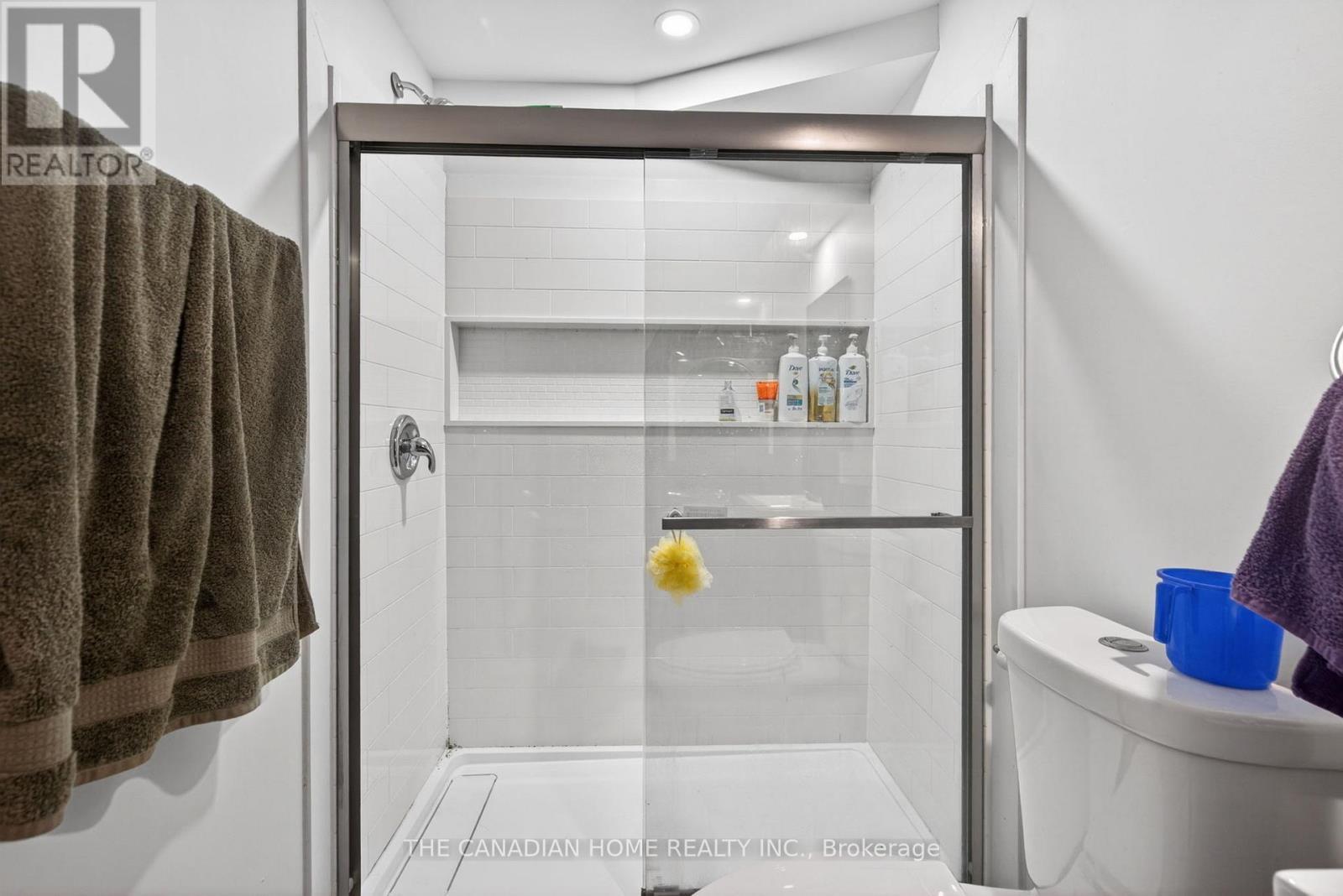 1203 Silverfox Drive, London North, ON