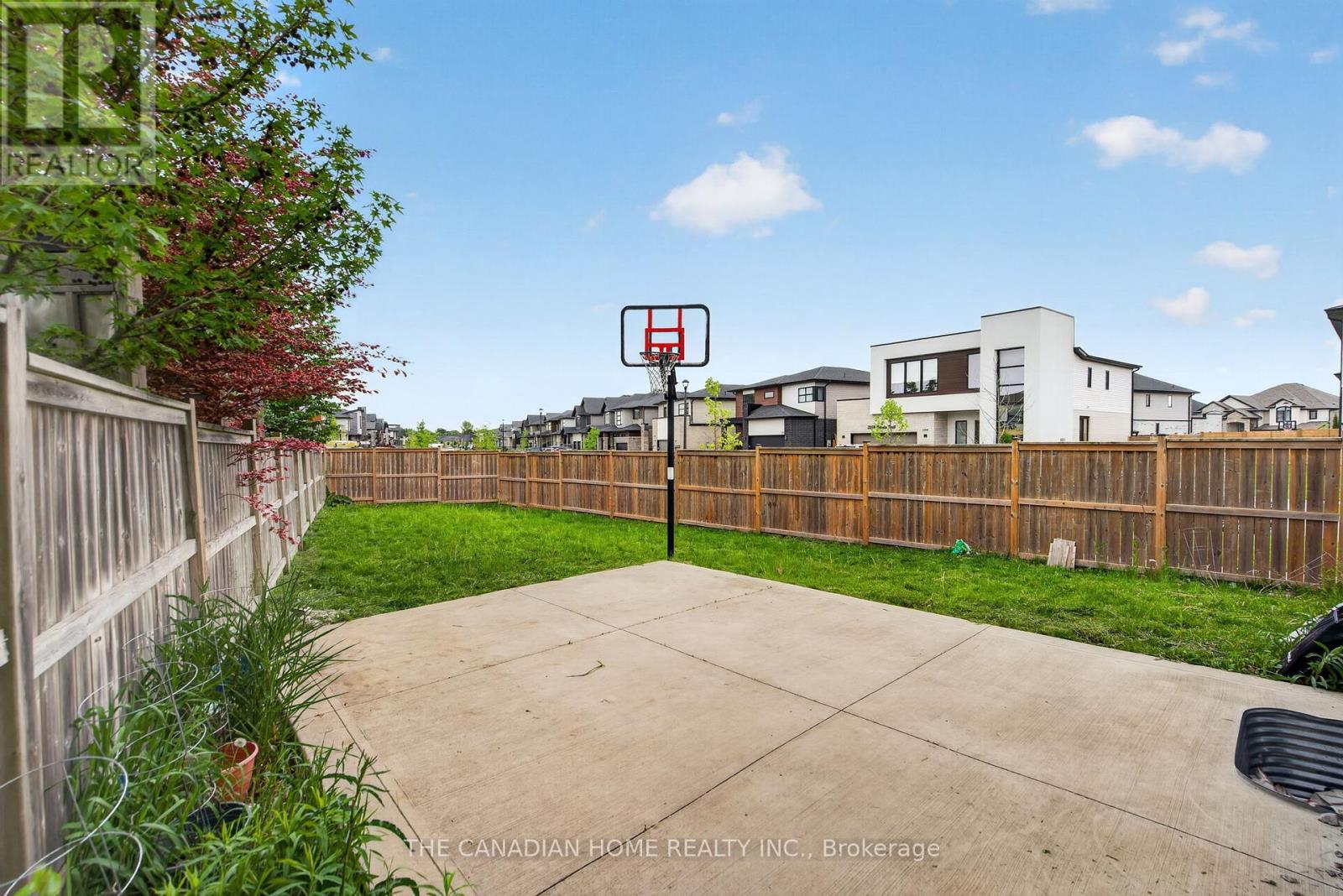 1203 Silverfox Drive, London North, ON