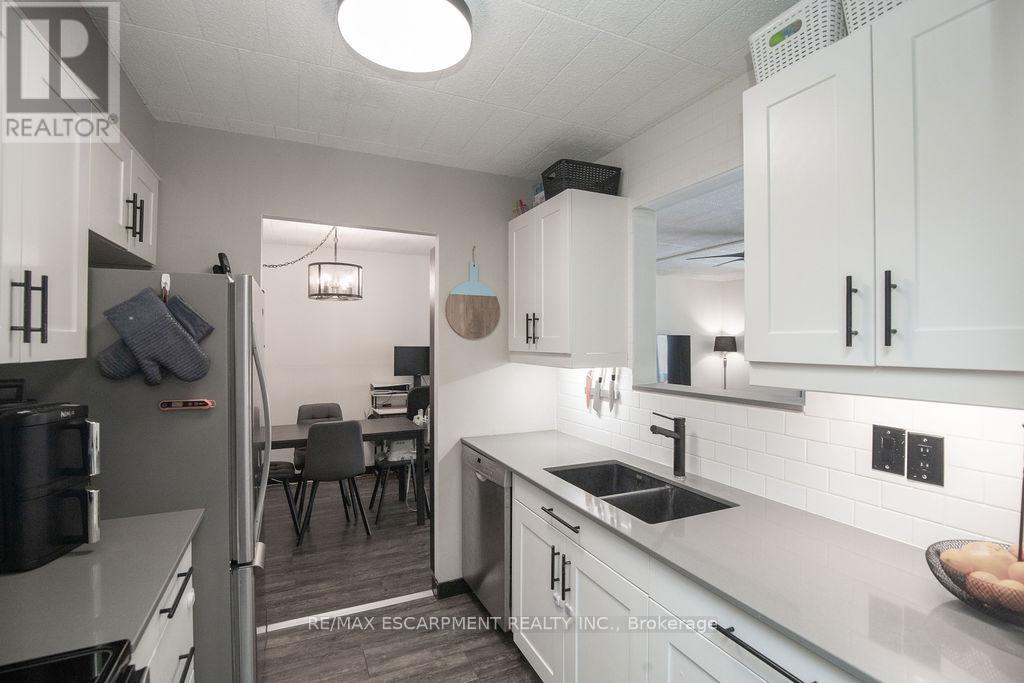110 - 71 Vanier Drive, Kitchener, ON