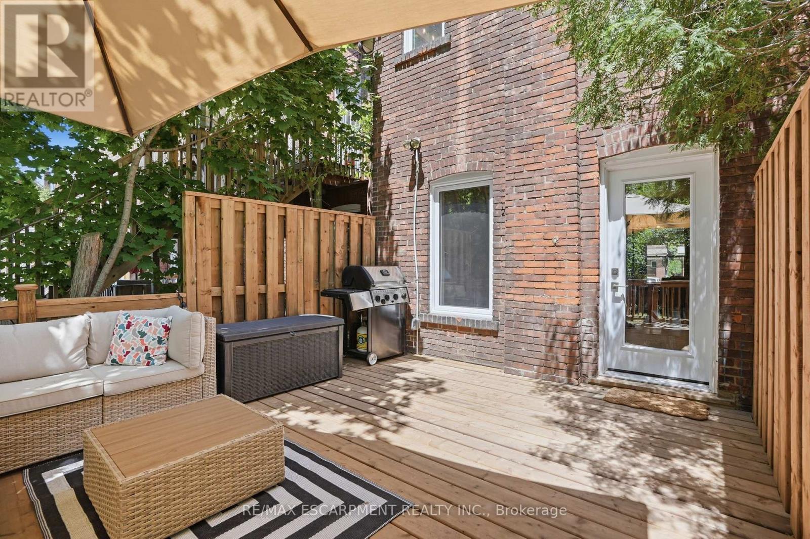 14 Cumberland Avenue, Hamilton, ON