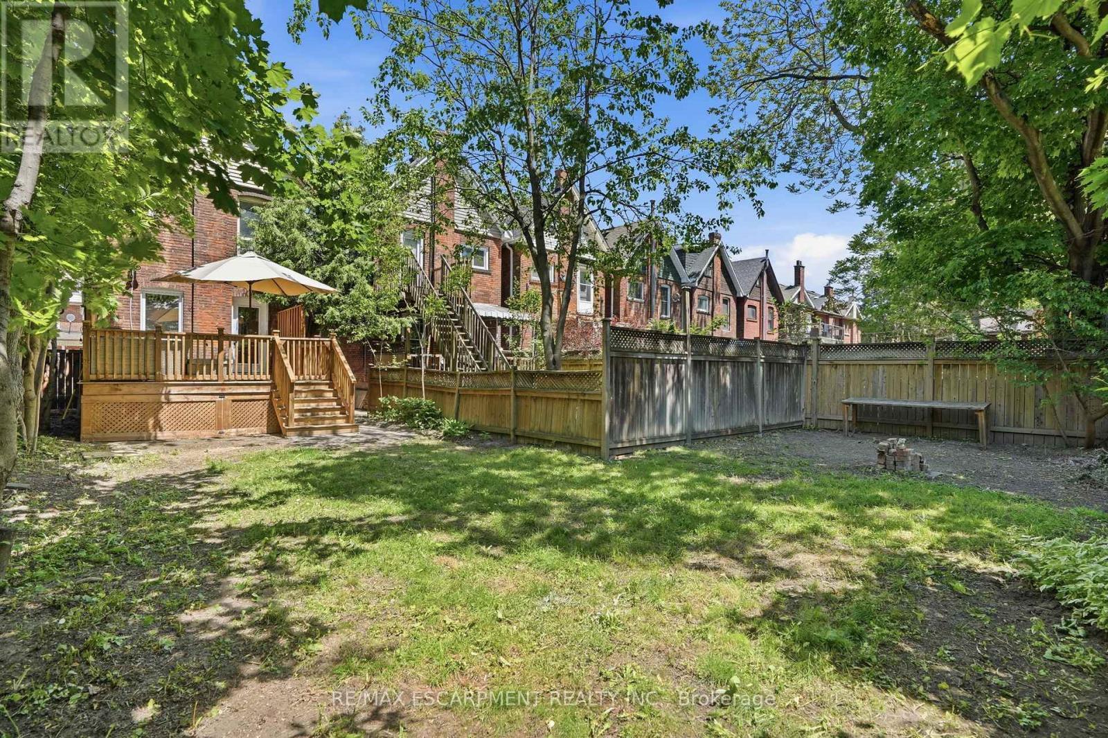 14 Cumberland Avenue, Hamilton, ON