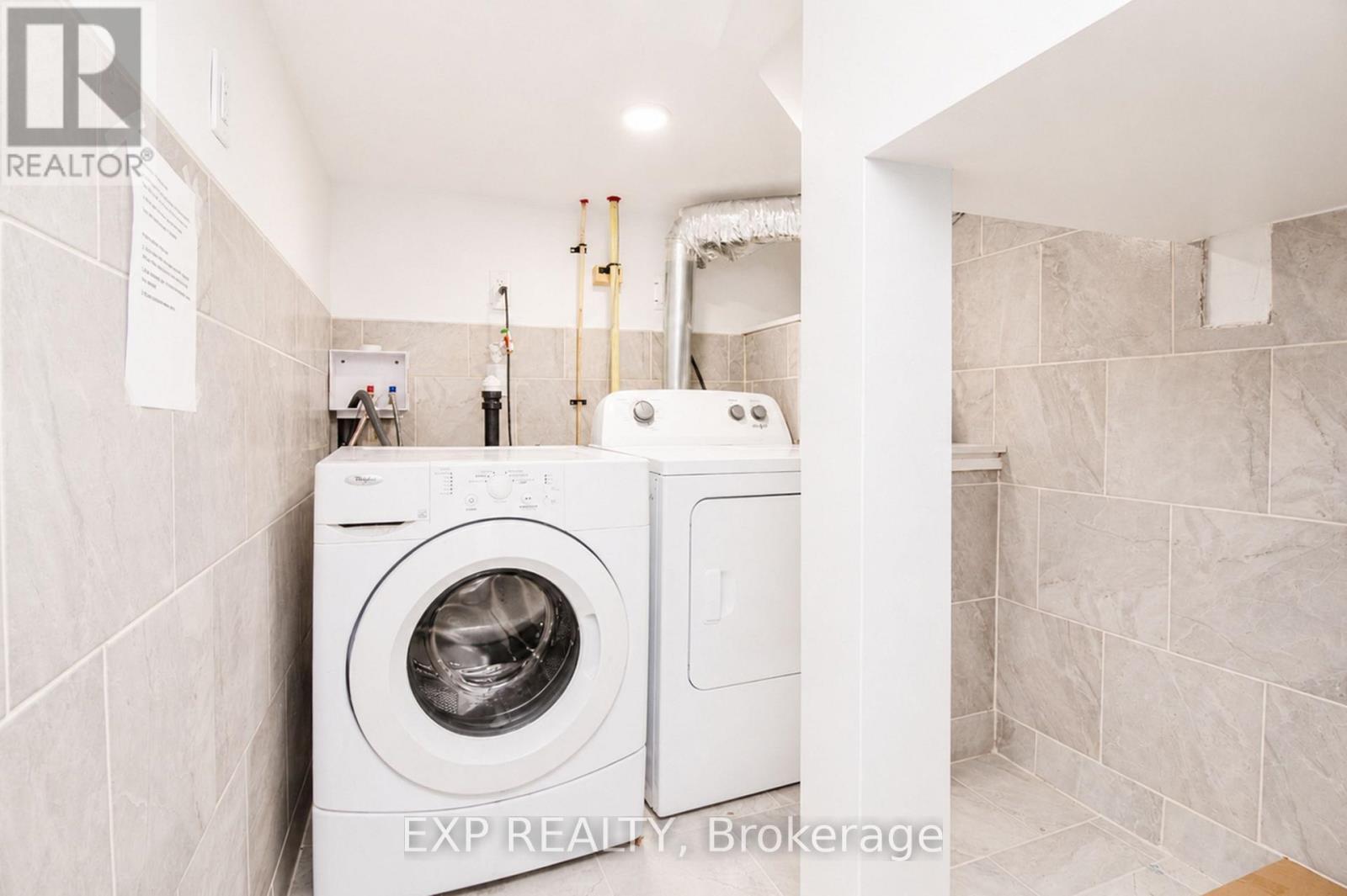 103 Mcanulty Boulevard, Hamilton, ON