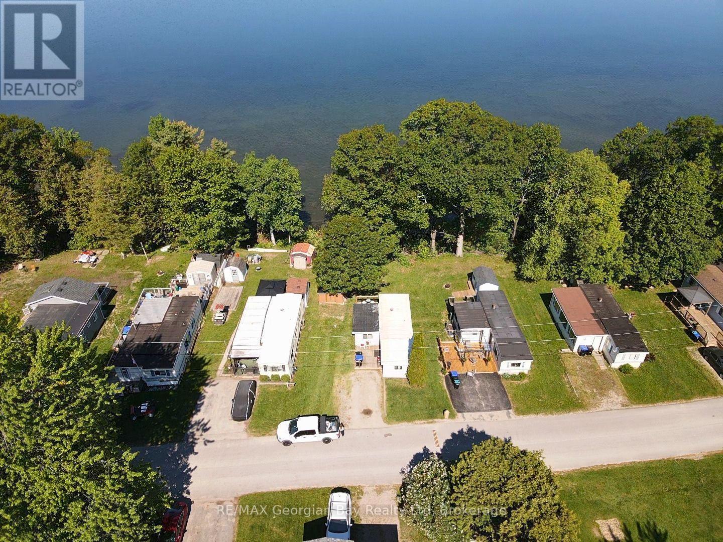 24 Lakeshore Road, Midland, ON