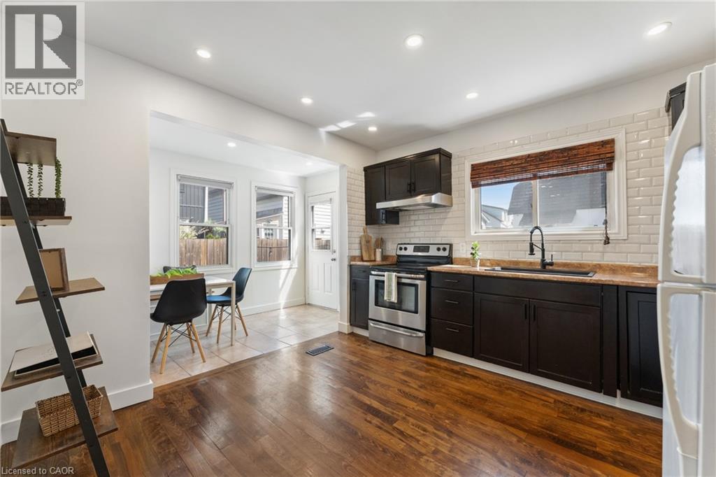 160 Britannia Avenue, Hamilton, ON