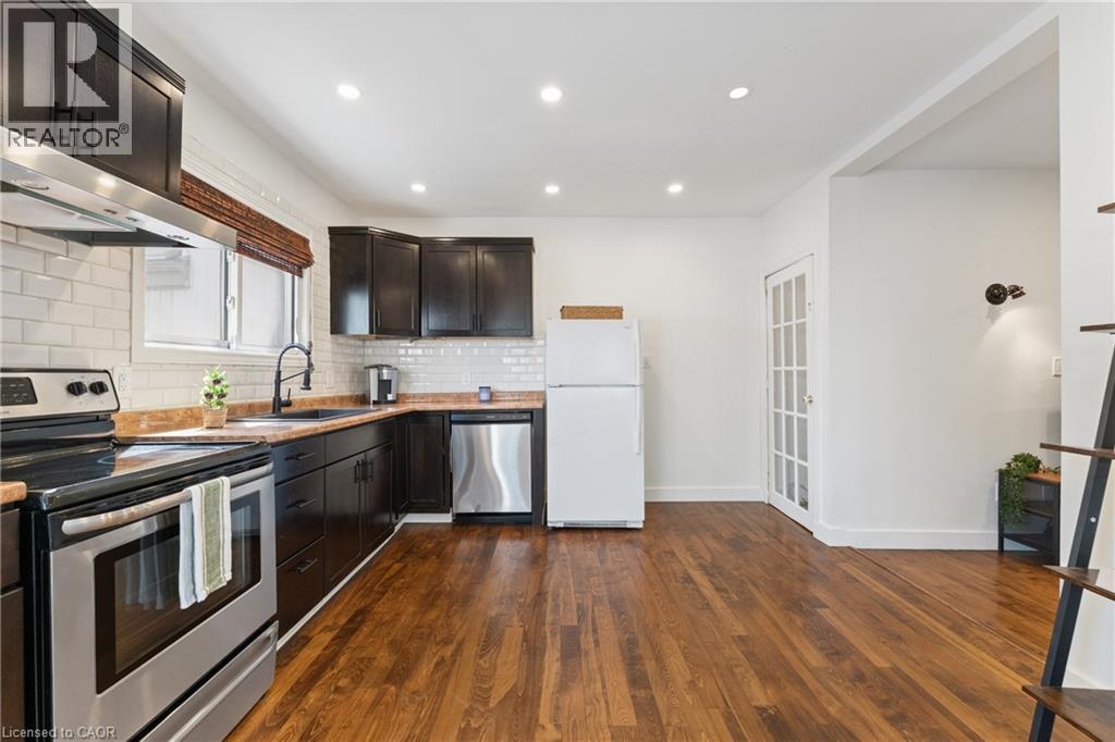 160 Britannia Avenue, Hamilton, ON