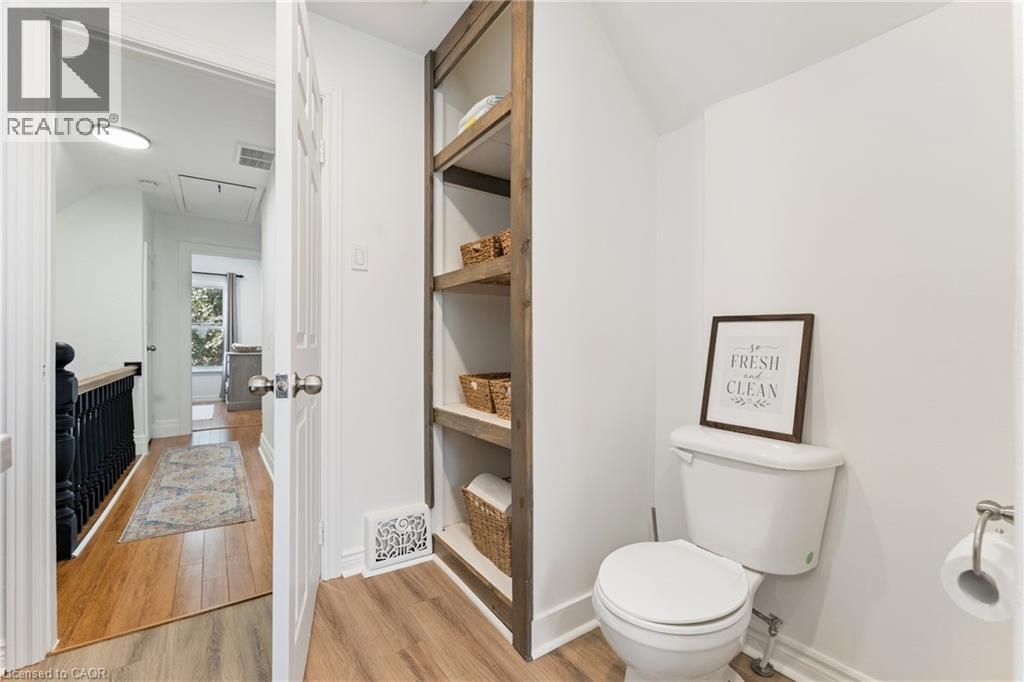 160 Britannia Avenue, Hamilton, ON