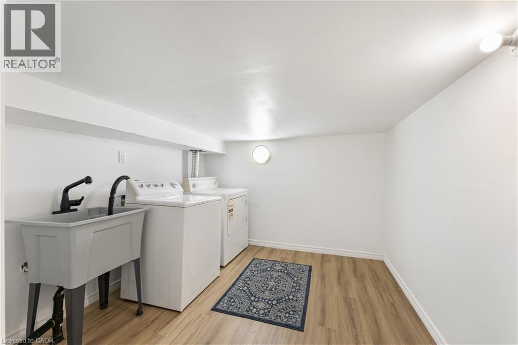 160 Britannia Avenue, Hamilton, ON