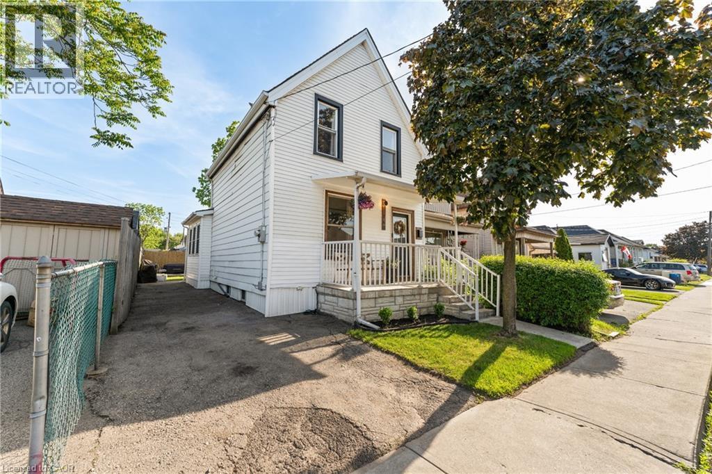 160 Britannia Avenue, Hamilton, ON