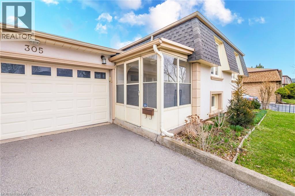 305 Pinegrove Road, Oakville, ON - Outdoor