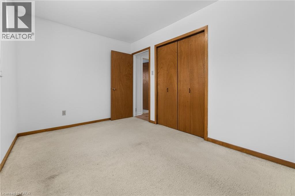 305 Pinegrove Road, Oakville, ON - Indoor Photo Showing Other Room