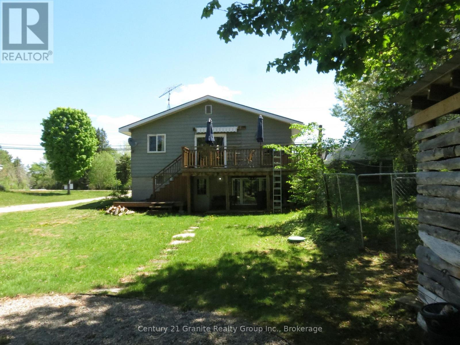 2315 Loop Road, Highlands East (Monmouth), ON
