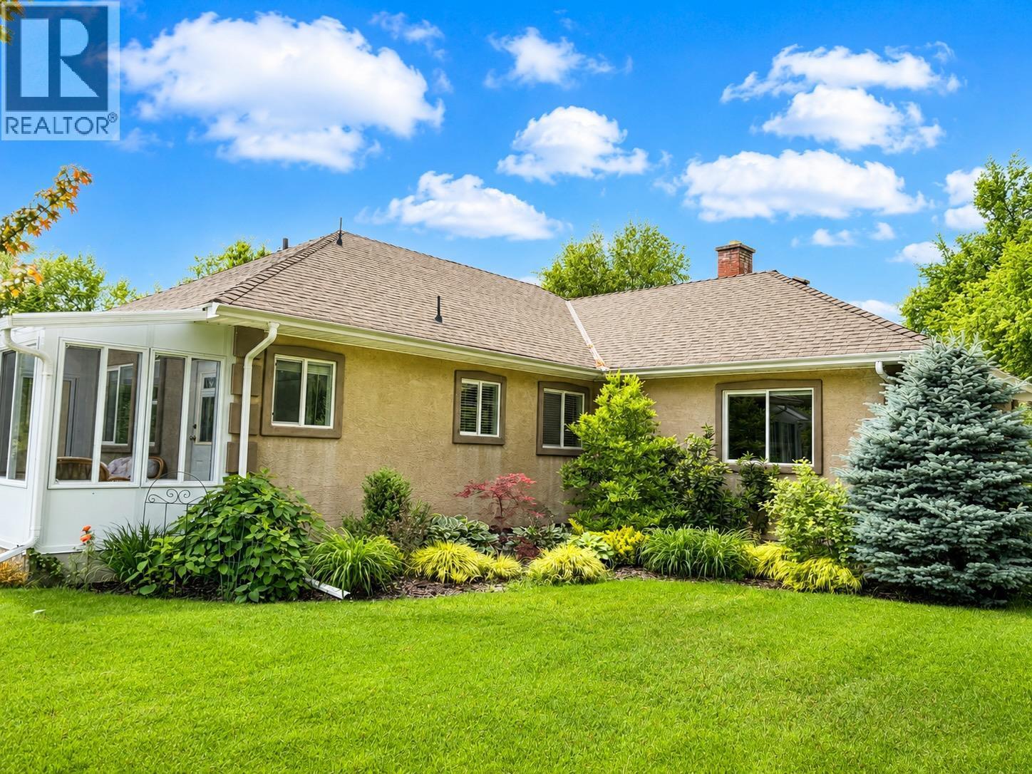 201 Ritchie Avenue, Trail, BC