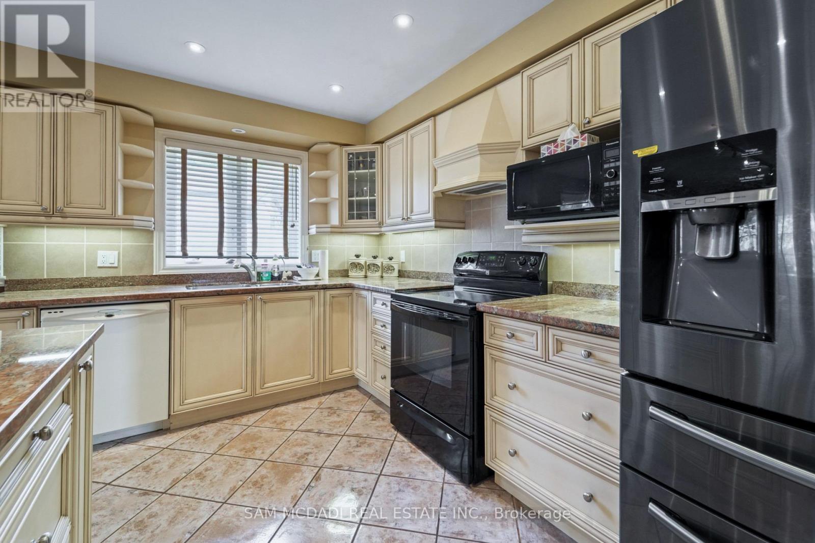 84 Maryland Drive, Selwyn, ON