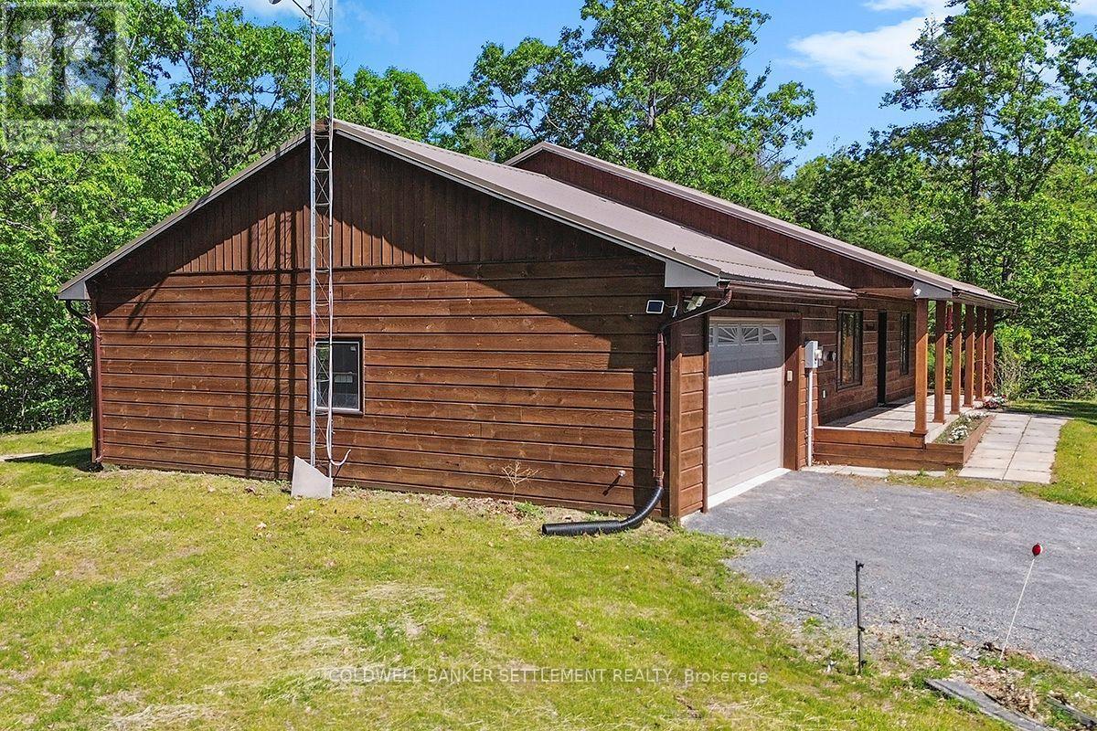 15 Redpath Lane, Rideau Lakes, ON