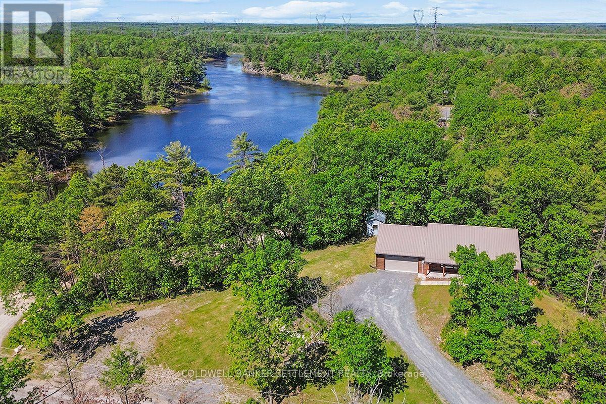 15 Redpath Lane, Rideau Lakes, ON