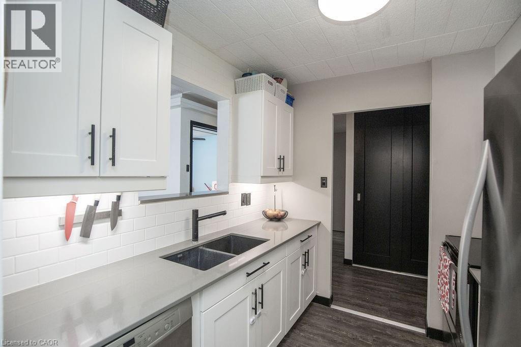 71 Vanier Drive Unit# 110, Kitchener, ON