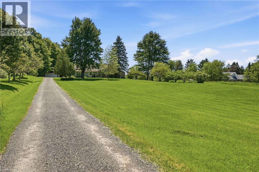 5724 Blind Line, Burlington, ON