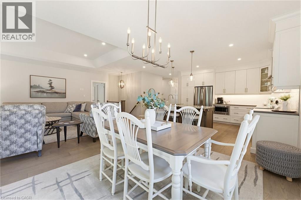 560 Rogers Road, Listowel, ON - Indoor Photo Showing Dining Room
