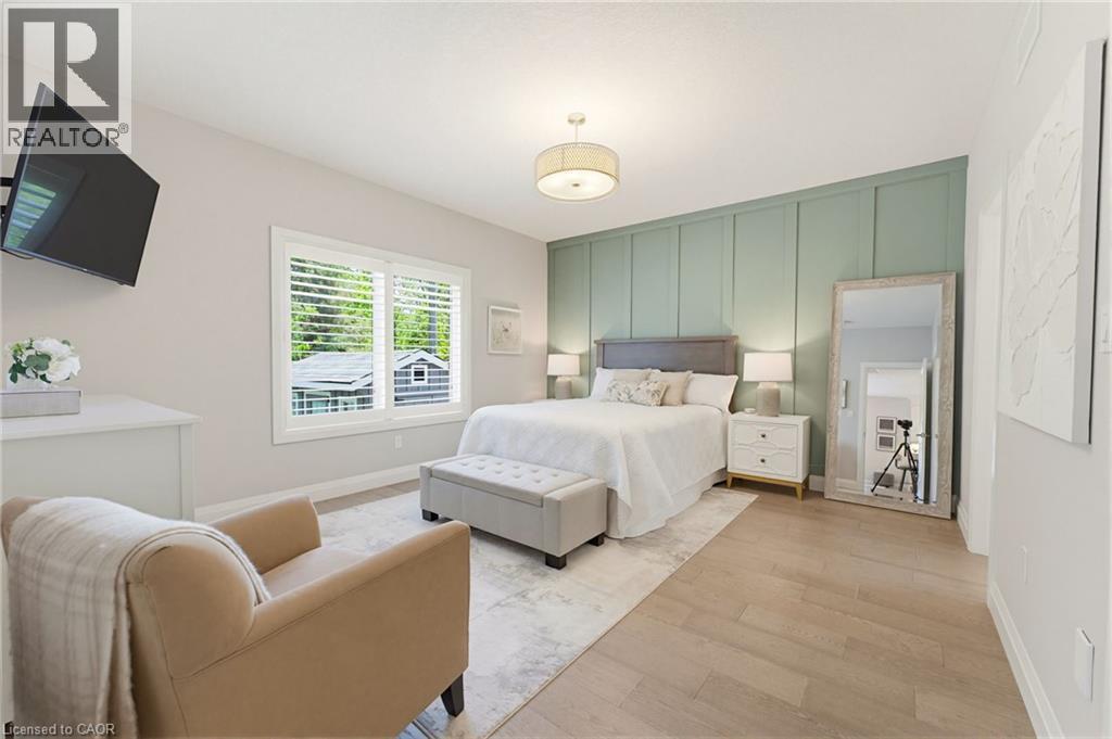 560 Rogers Road, Listowel, ON - Indoor Photo Showing Bedroom