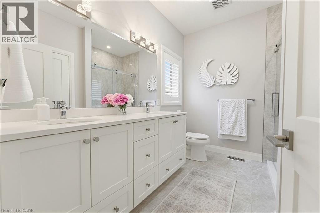 560 Rogers Road, Listowel, ON - Indoor Photo Showing Bathroom