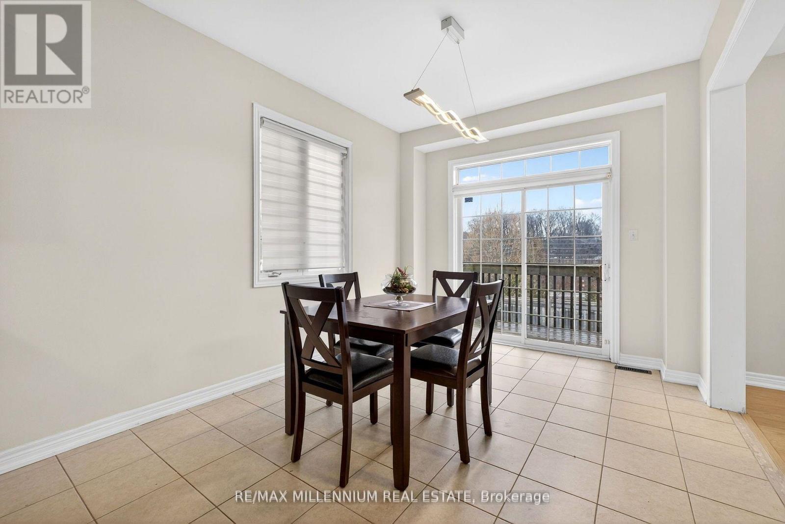 75 Twin Hill Crescent, Vaughan, ON