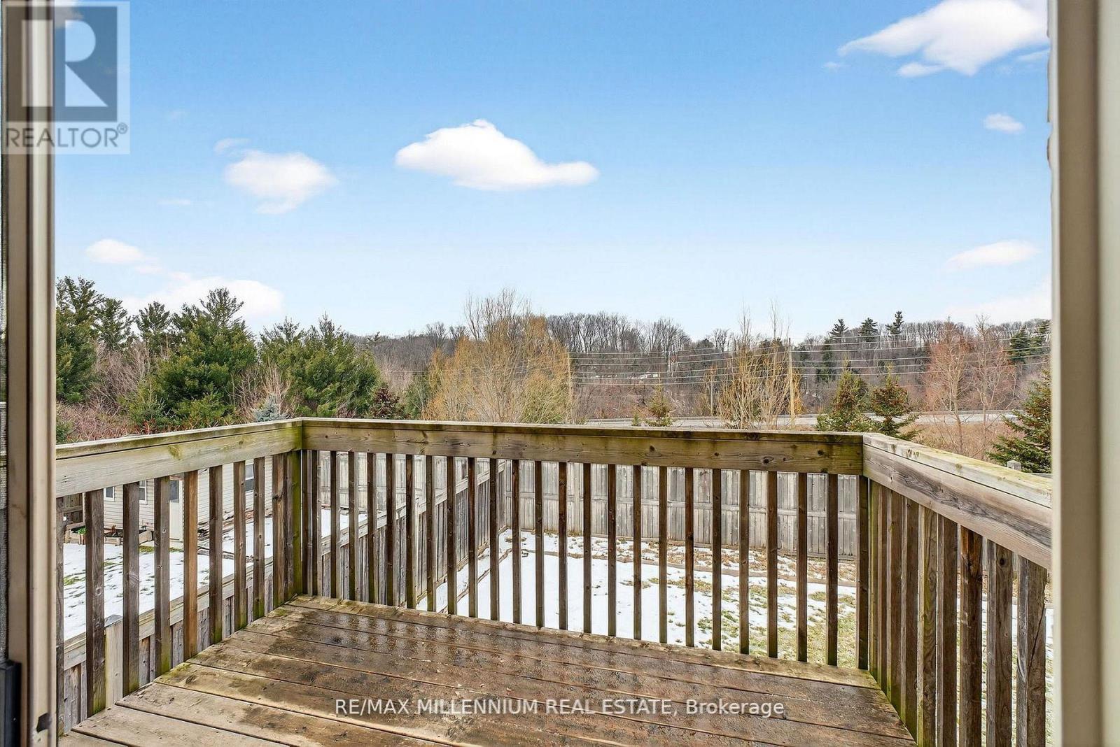 75 Twin Hill Crescent, Vaughan, ON