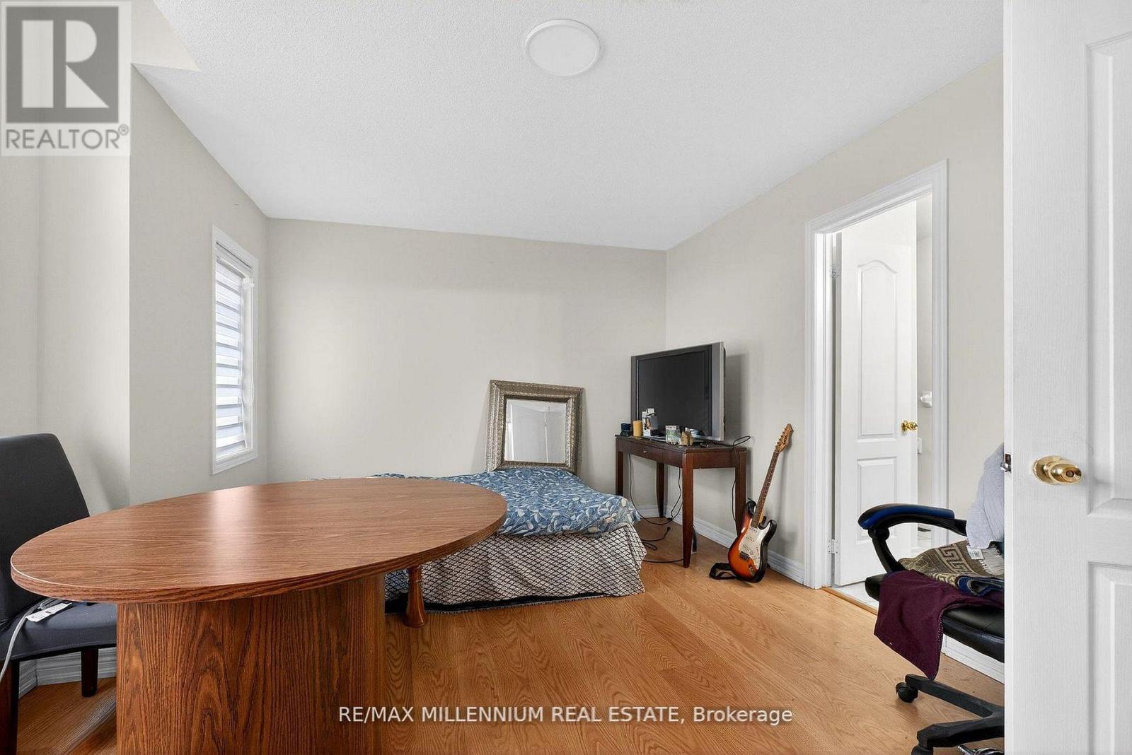 75 Twin Hill Crescent, Vaughan, ON