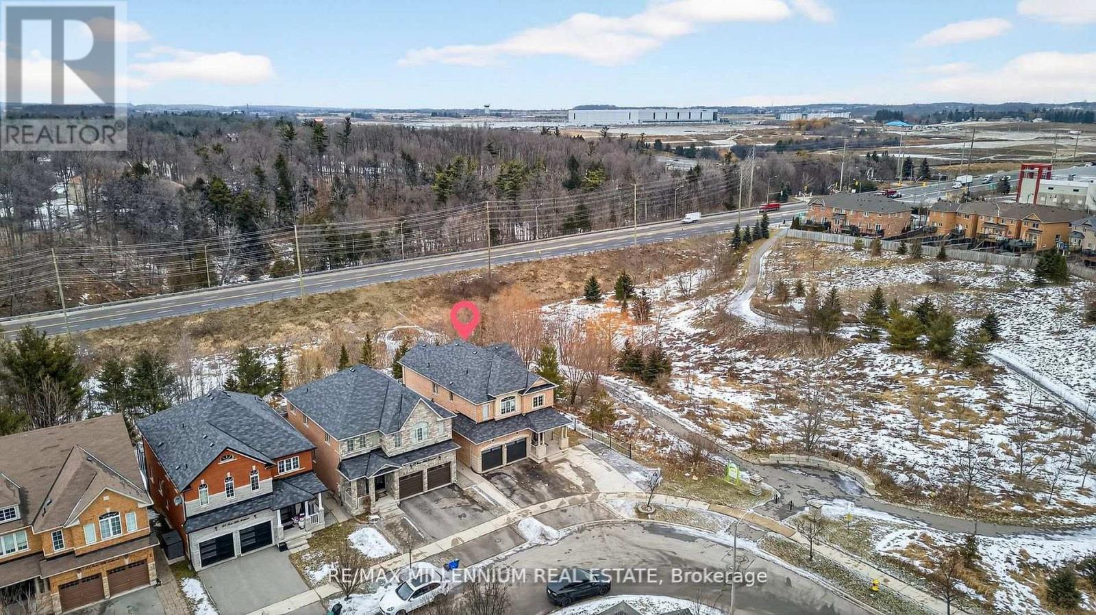 75 Twin Hill Crescent, Vaughan, ON