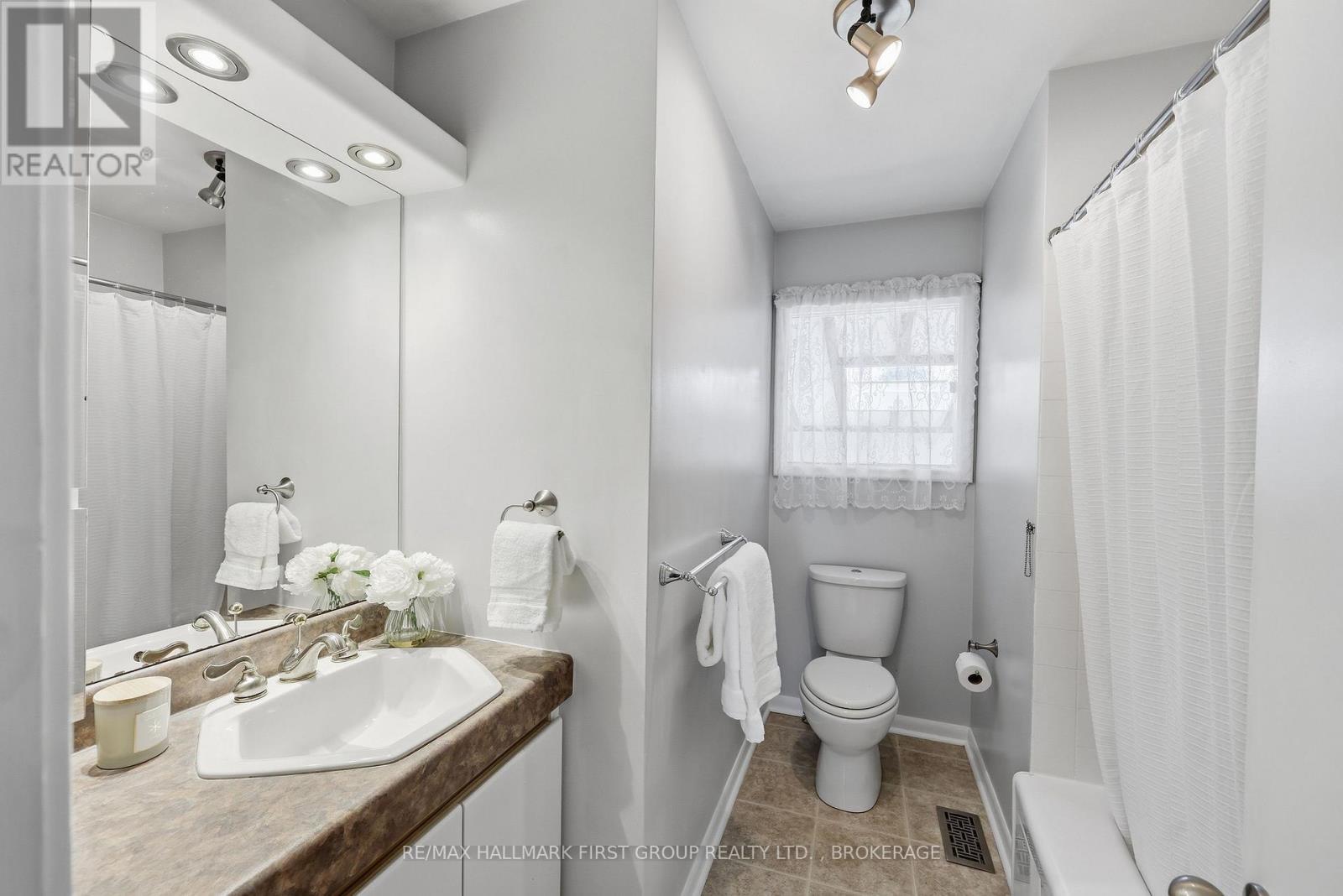 184 Kirkpatrick Street, Kingston (East Of Sir John A. Blvd), ON