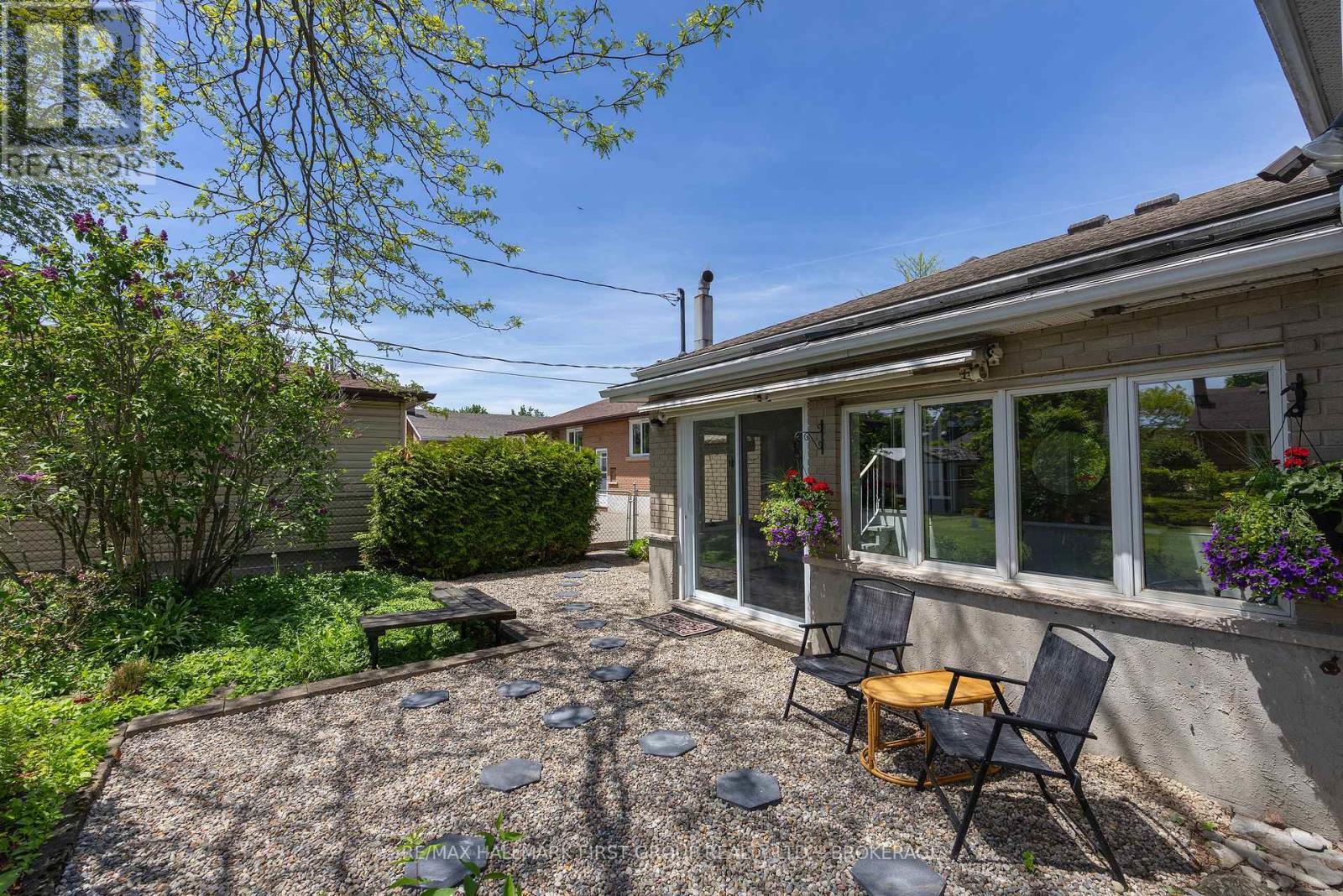 184 Kirkpatrick Street, Kingston (East Of Sir John A. Blvd), ON
