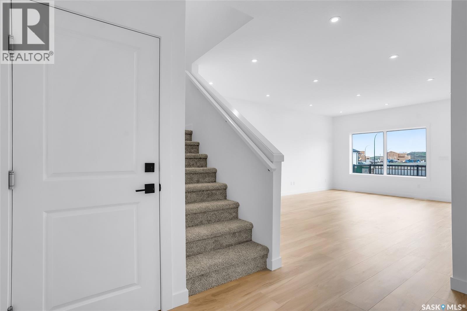 419 Nazarali Manor, Saskatoon, SK - Indoor Photo Showing Other Room