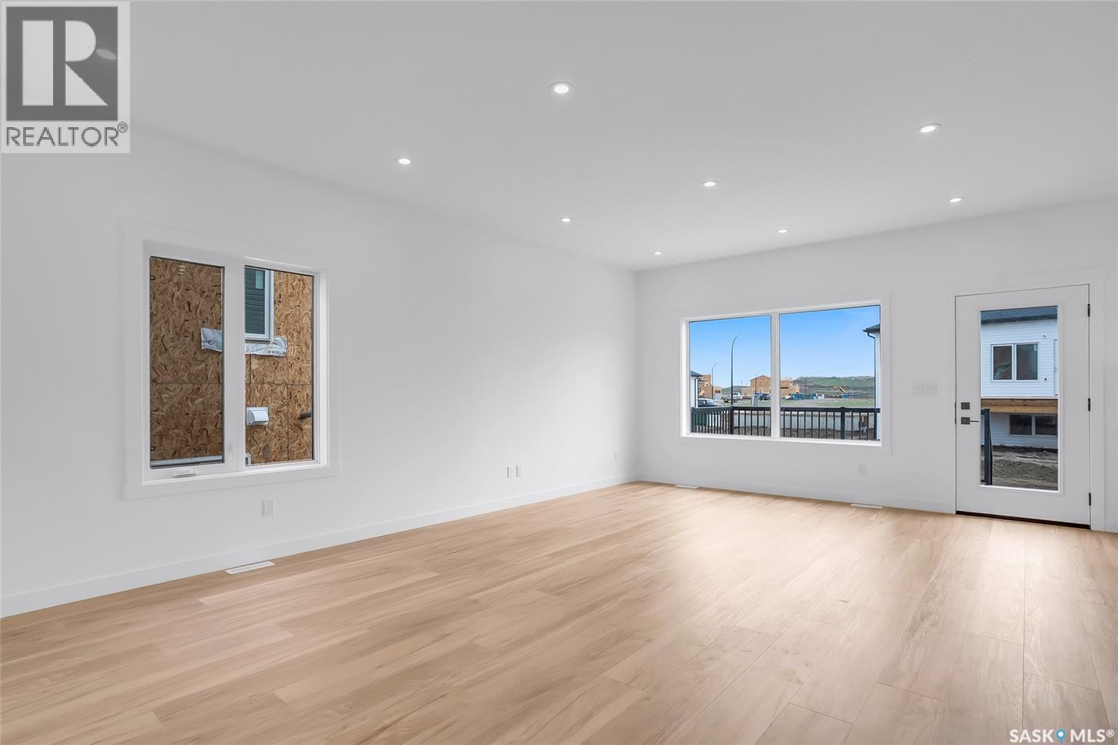 419 Nazarali Manor, Saskatoon, SK - Indoor