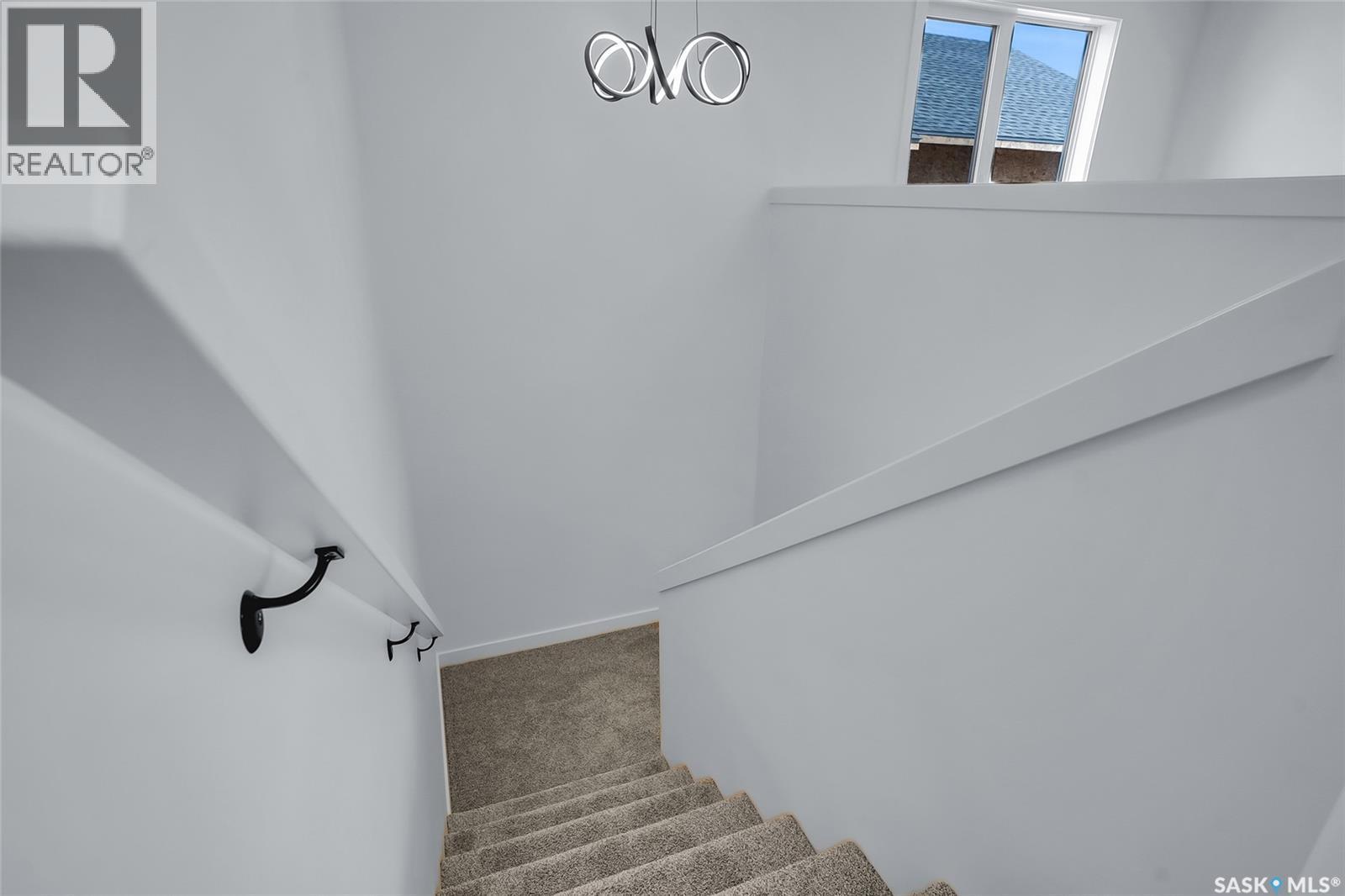 419 Nazarali Manor, Saskatoon, SK - Indoor Photo Showing Other Room
