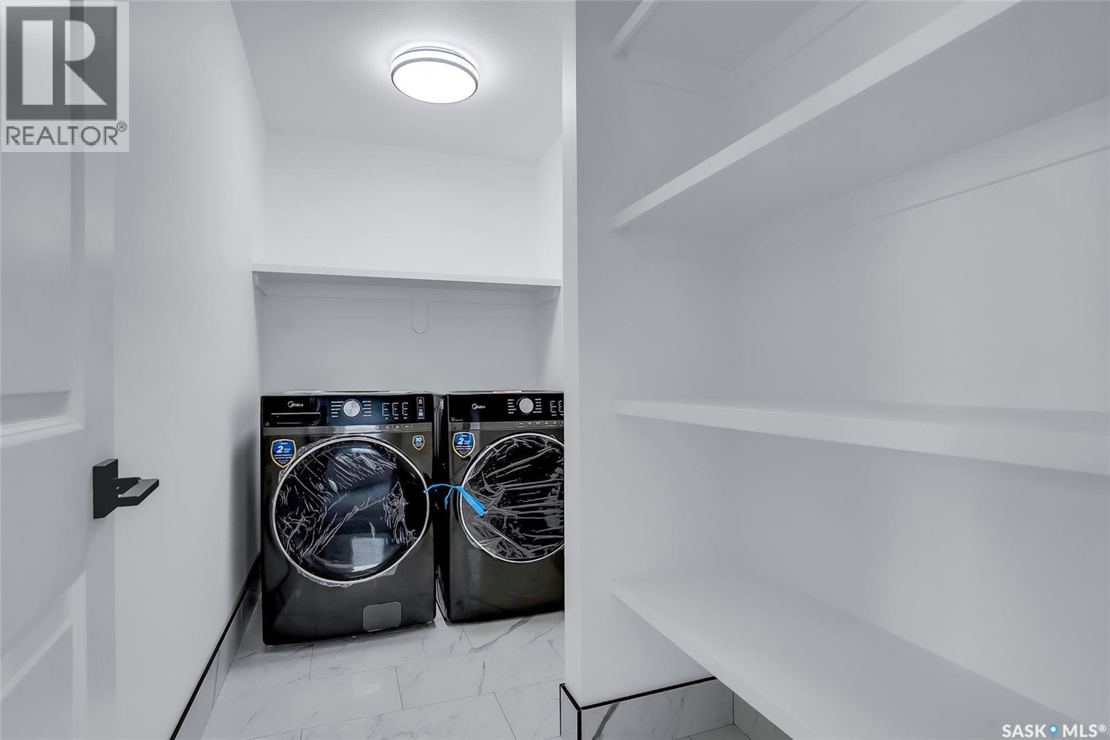 419 Nazarali Manor, Saskatoon, SK - Indoor Photo Showing Laundry Room