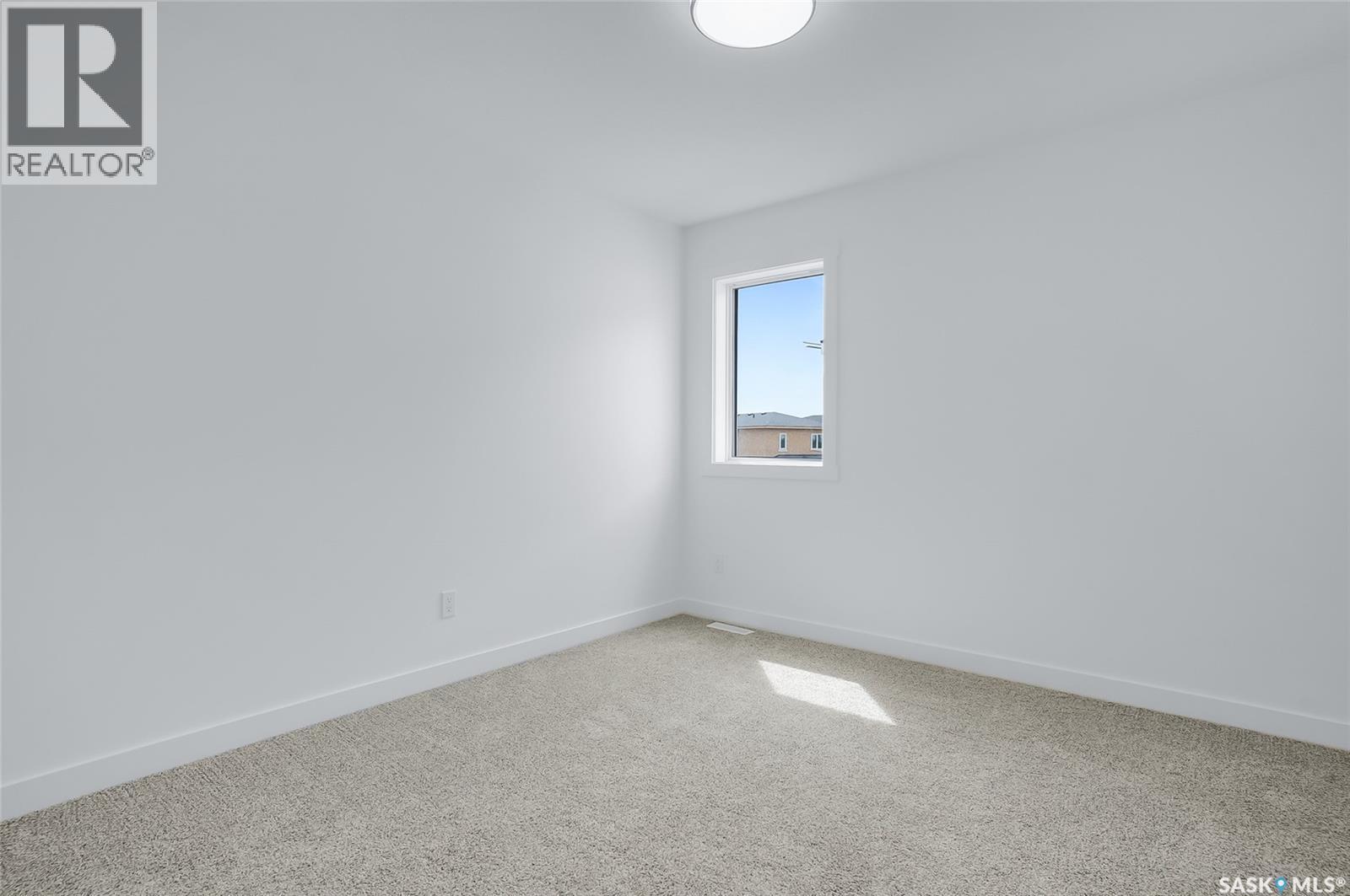 419 Nazarali Manor, Saskatoon, SK - Indoor Photo Showing Other Room