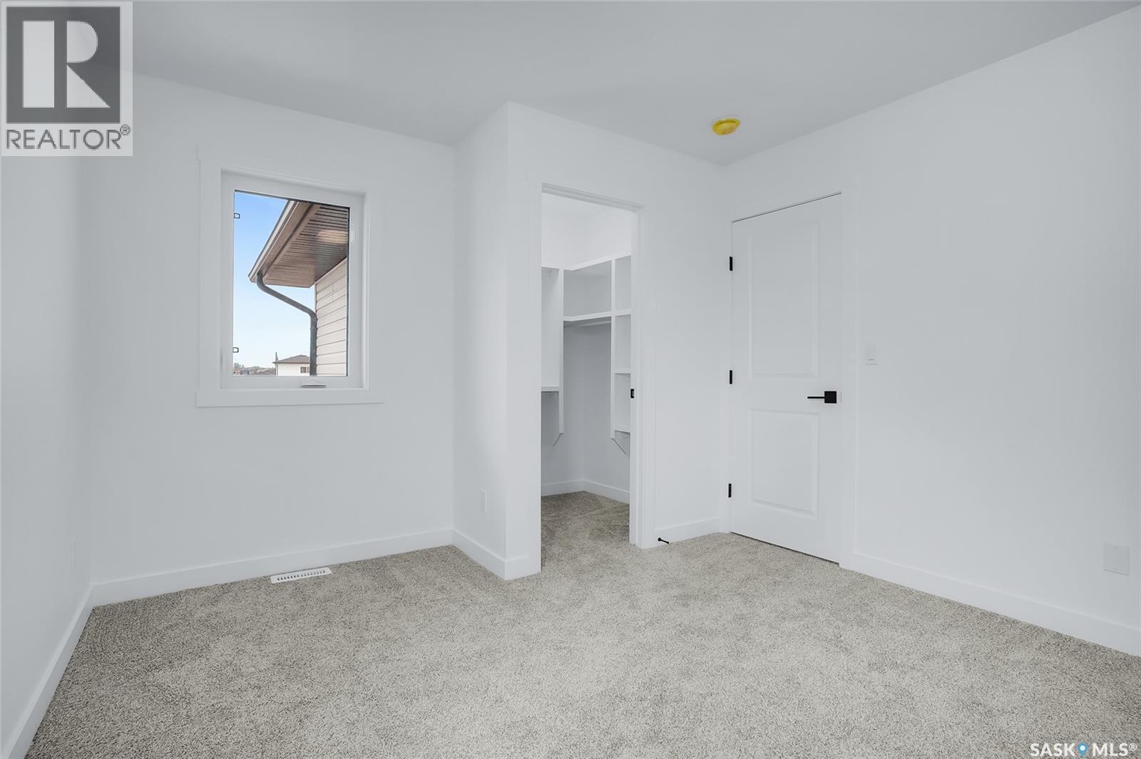 419 Nazarali Manor, Saskatoon, SK - Indoor Photo Showing Other Room