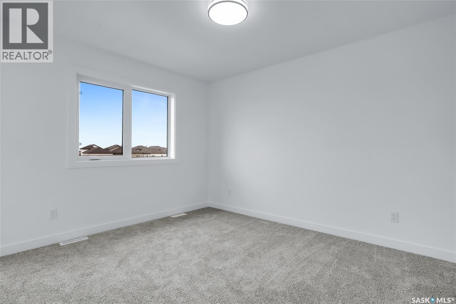 419 Nazarali Manor, Saskatoon, SK - Indoor Photo Showing Other Room