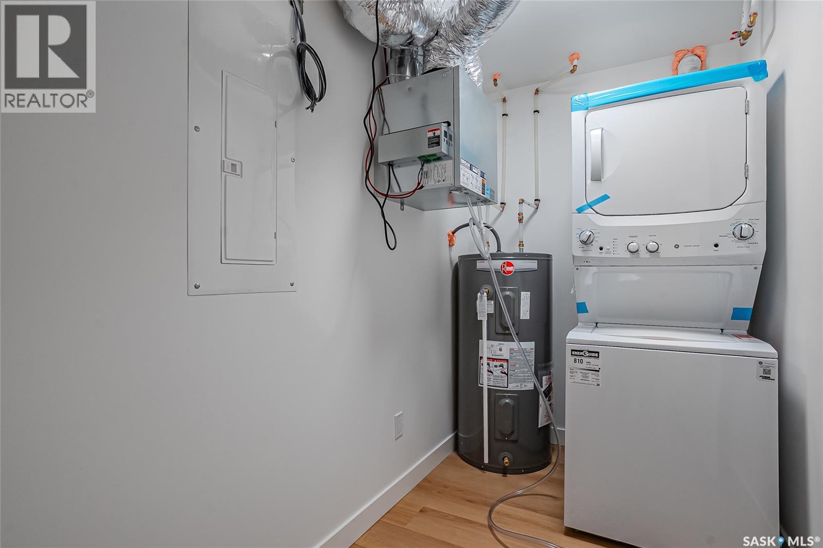 419 Nazarali Manor, Saskatoon, SK - Indoor Photo Showing Laundry Room