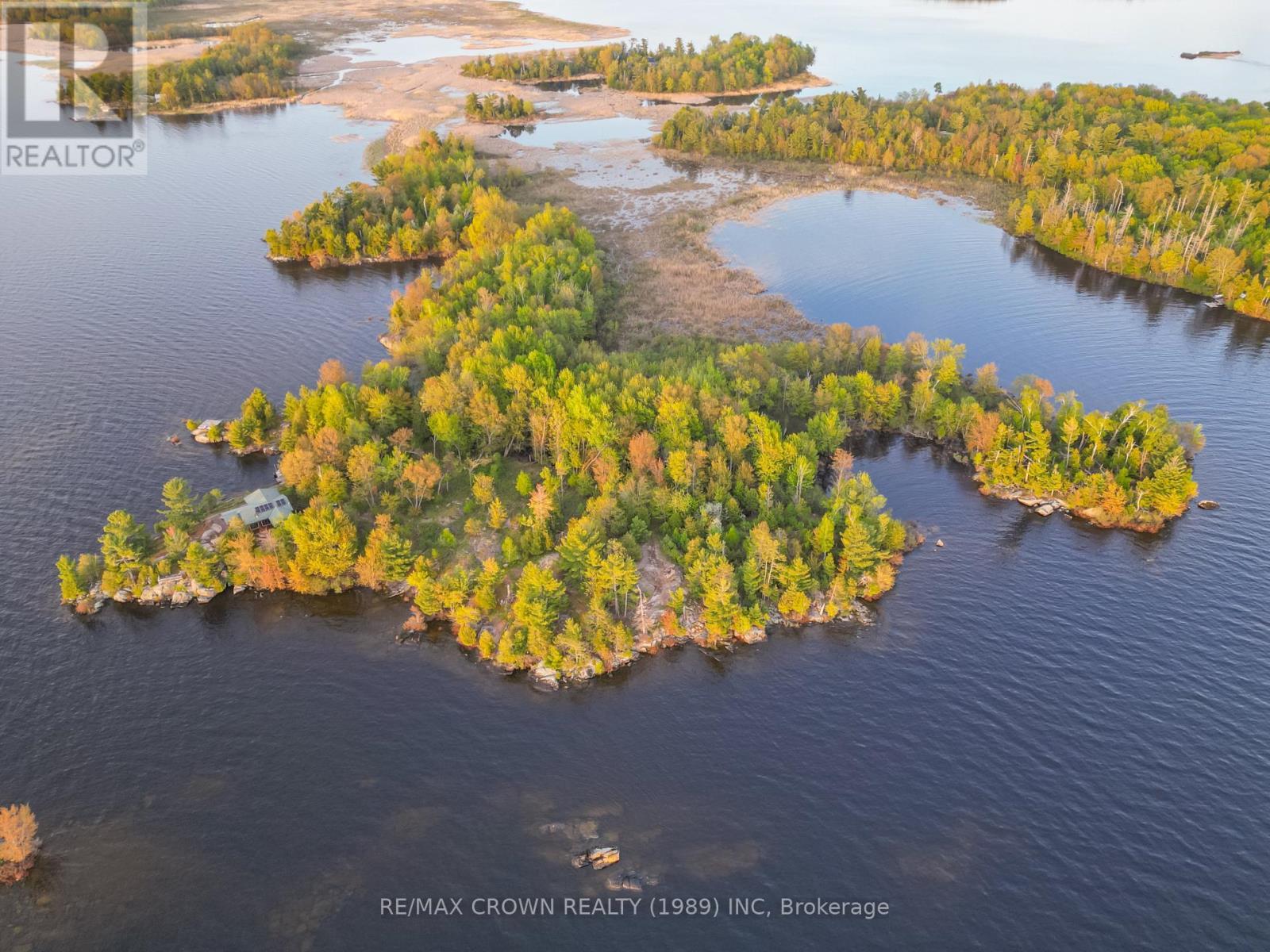 Island F I South East Bay, Callander, ON