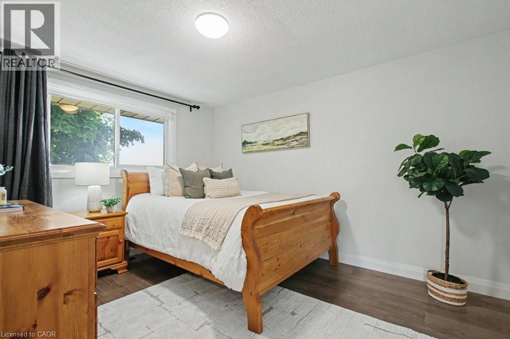 94 Devonglen Drive, Kitchener, ON