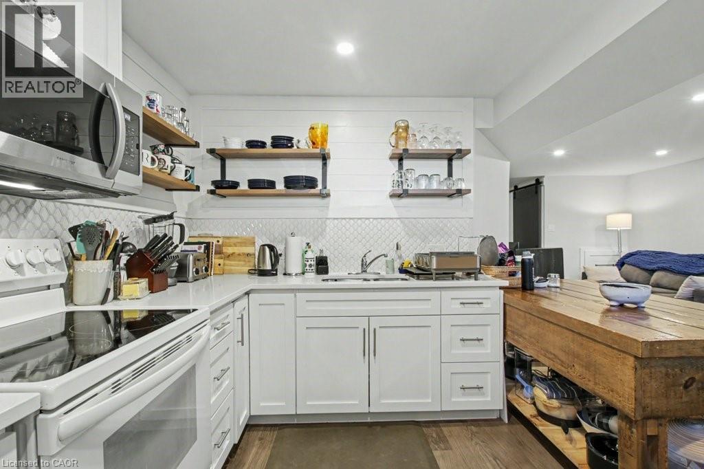 94 Devonglen Drive, Kitchener, ON